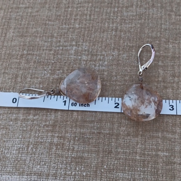 Gold Tone Leverback Tear Drop Rock or Glass Faceted Earrings - Picture 2 of 6